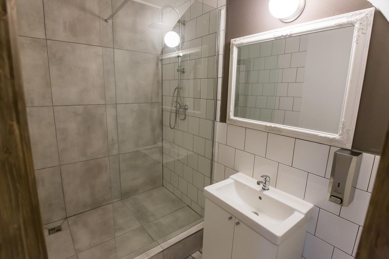 Zeitlos Boutique Hostel Bratislava Eksteriør bilde