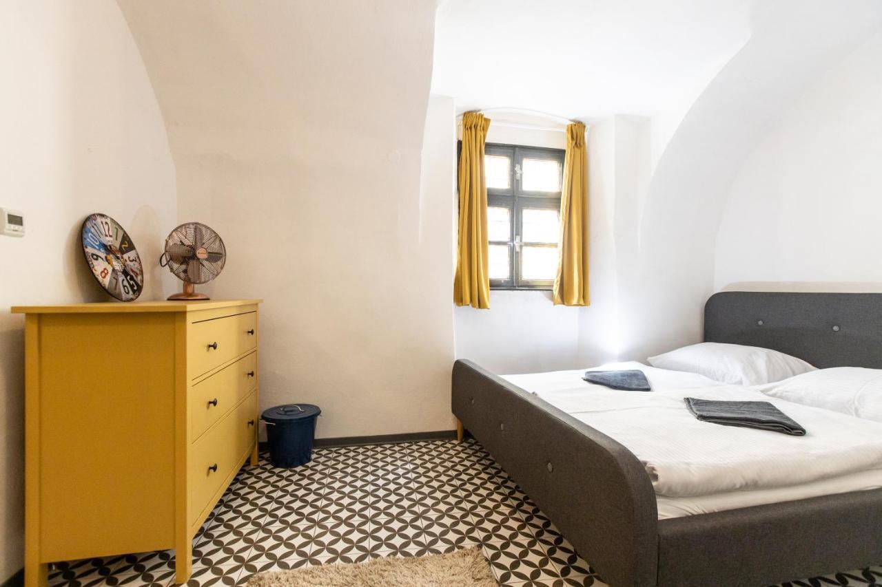 Zeitlos Boutique Hostel Bratislava Eksteriør bilde